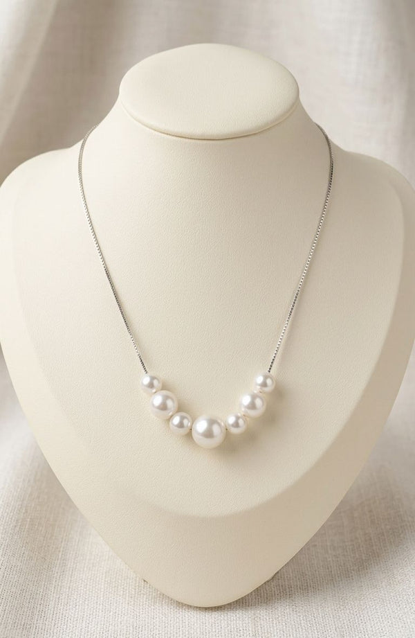 Floating Pearls Silver Necklace