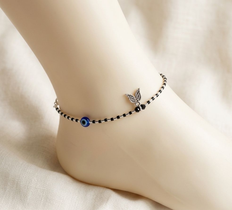 Anklet